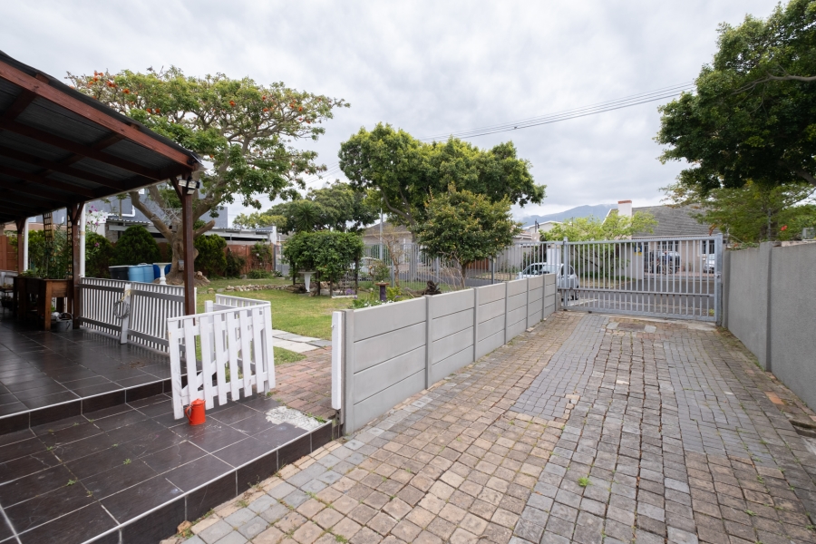 1 Bedroom Property for Sale in Plumstead Western Cape